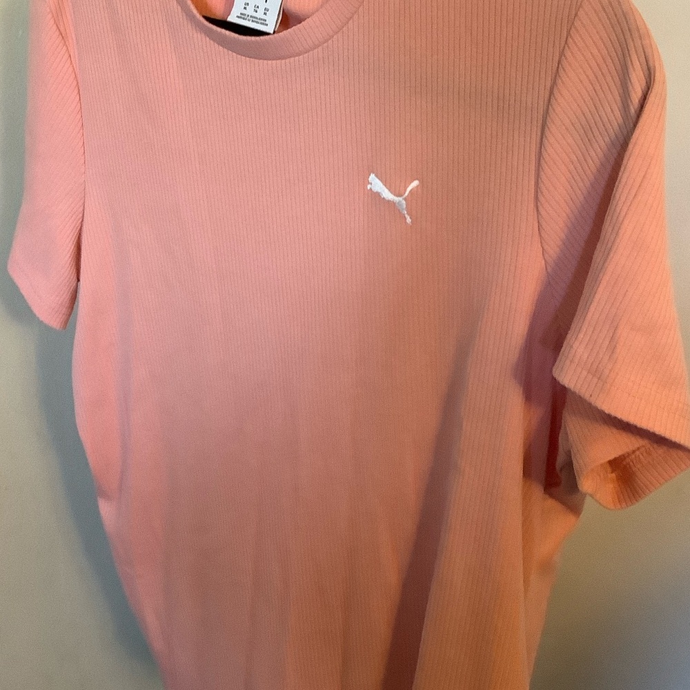 Puma Ribbed Crew Tee in Peach Pink - Picture 4 of 7